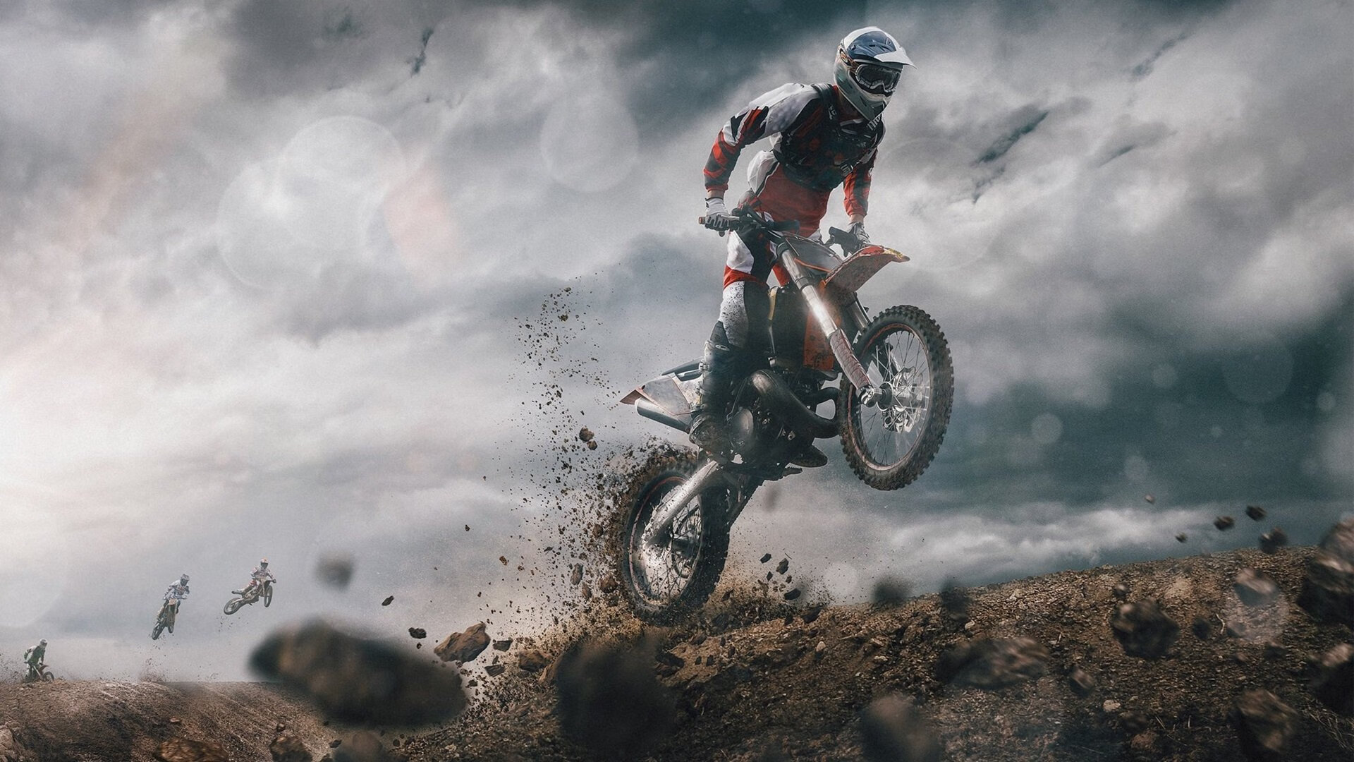 开云官方网页登录-托里·哈斯克冲线瞬间引爆现场，哈里托马斯nba